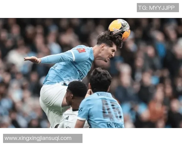 欧联杯曼城大胜波尔图乌龙球引发争议判罚全场沸腾