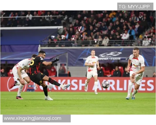 英超精彩对决那不勒斯大胜莱比锡神扑瞬间引发转会热议