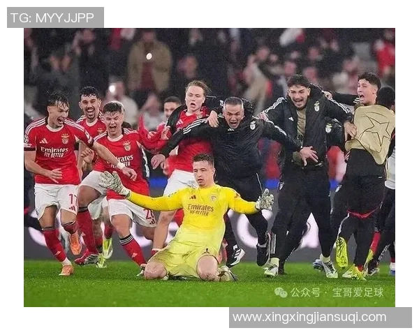 足总杯惊天逆转本菲卡5-1曼联全场沸腾补时进球引发转会热议